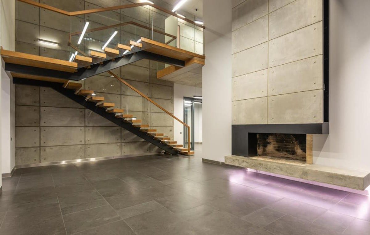 Cyfrowe podświetlenie ławek na zewnątrz